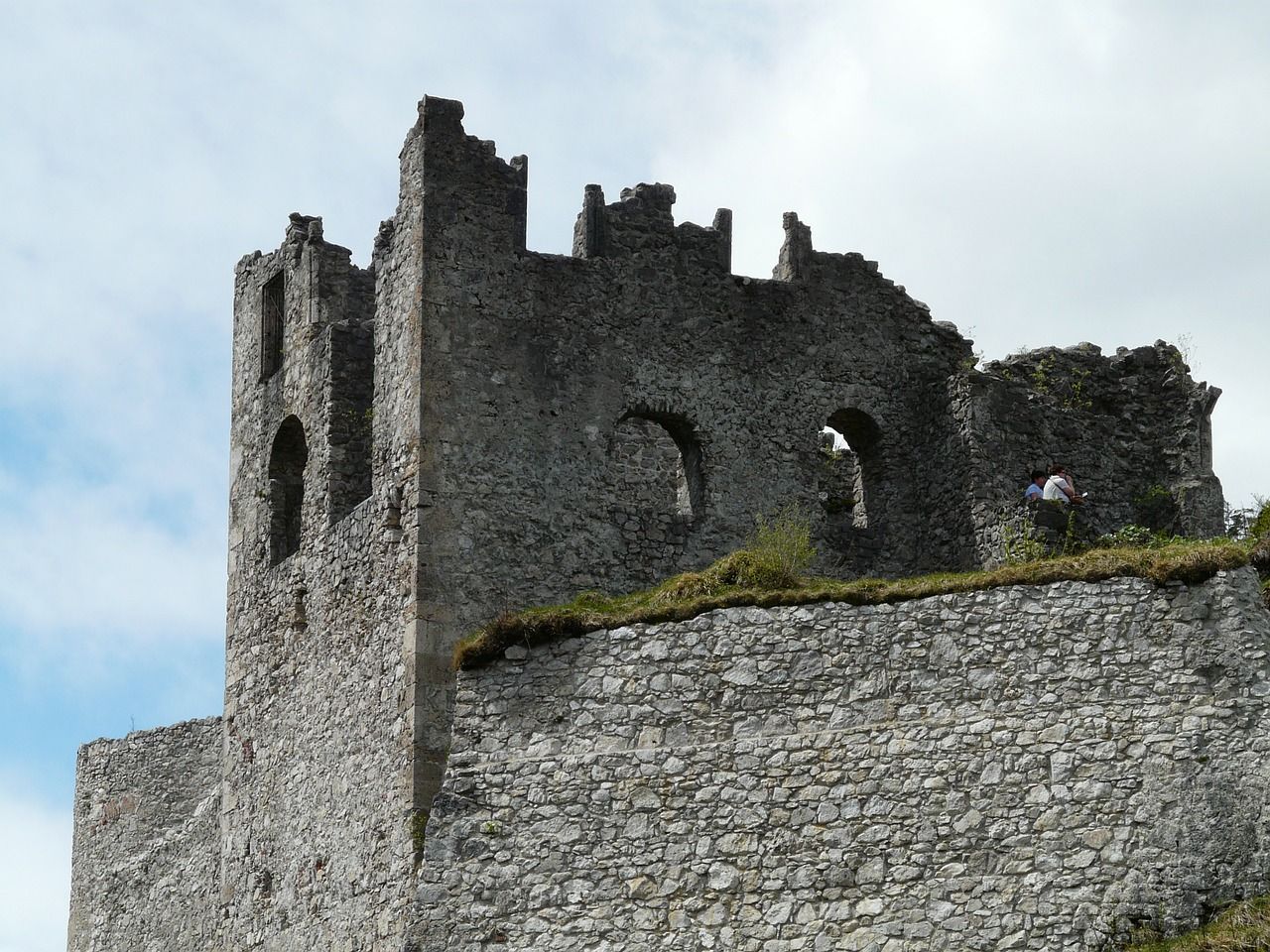 Game of Thrones Shooting Spots: 9 Scenic Locations That Made GoT Universe as Real as Possible
