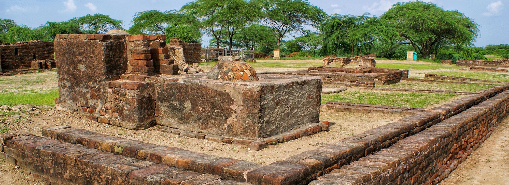 Lost Cities of India: 6 Indian Cities Abandoned Due to Wars, Natural Calamities