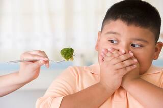 Parenting Tips: 7 Easy Ways to Deal With a Fussy Eater