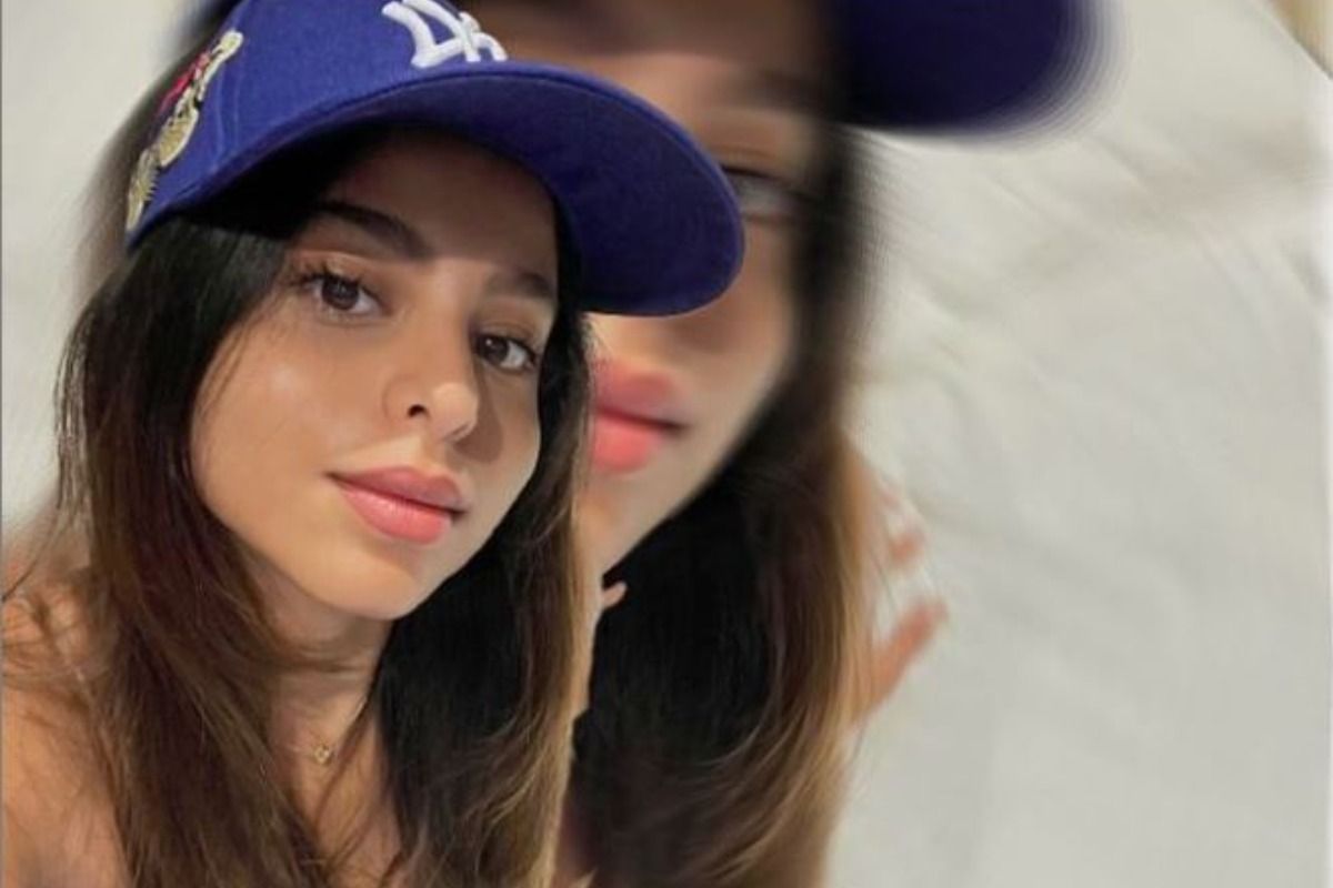Suhana Khan Turns Sexy 'Cat Lady' While Clicking a Photo With Her Pet; Alia Bhatt Pours Love