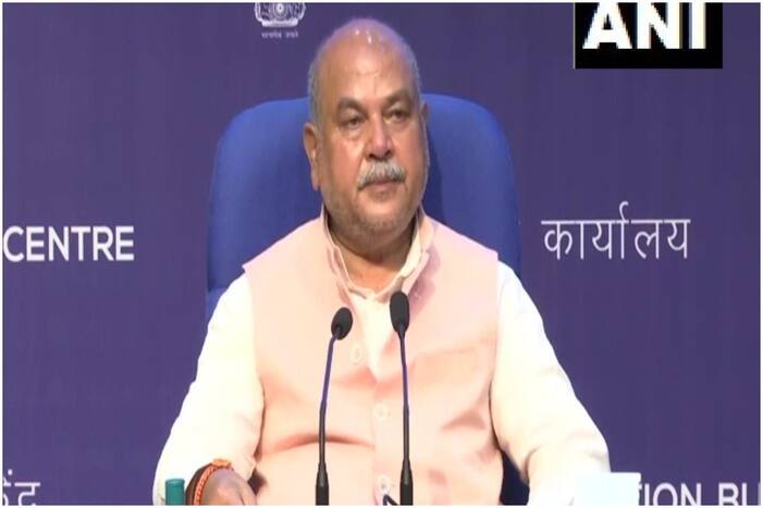 Union Minister Narendra Singh Tomar
