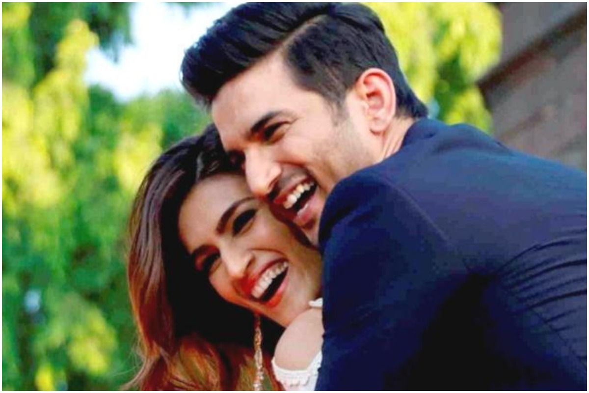 Kriti Sanon Remembers Sushant Singh Rajput: 'Feels Like I'll Bump Into You Somewhere'