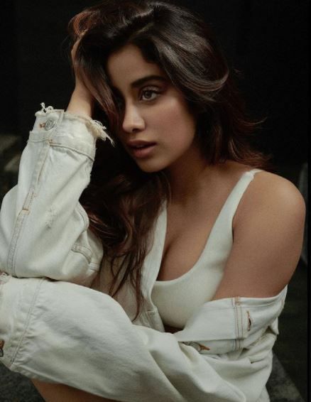 Janhvi Kapoor shares hot photos from bold photoshoot
