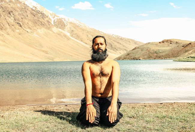5 Yoga Asanas to Regulate Hormonal Imbalance