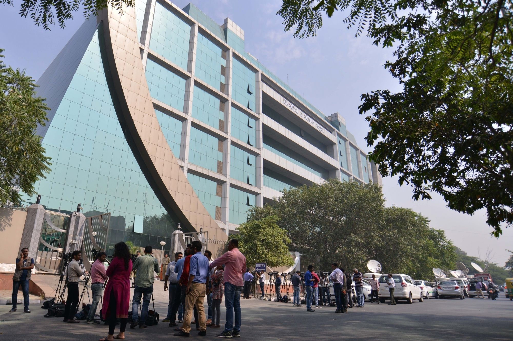 Gurugram's Ambience Mall Owner Arrested for Bank Loan Fraud Worth Rs 200 Crore