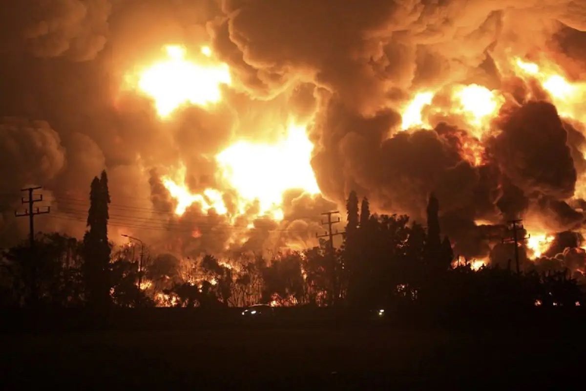 West Bengal: Huge Fire Breaks Out at Haldia Petrochemicals Plant, None Injured