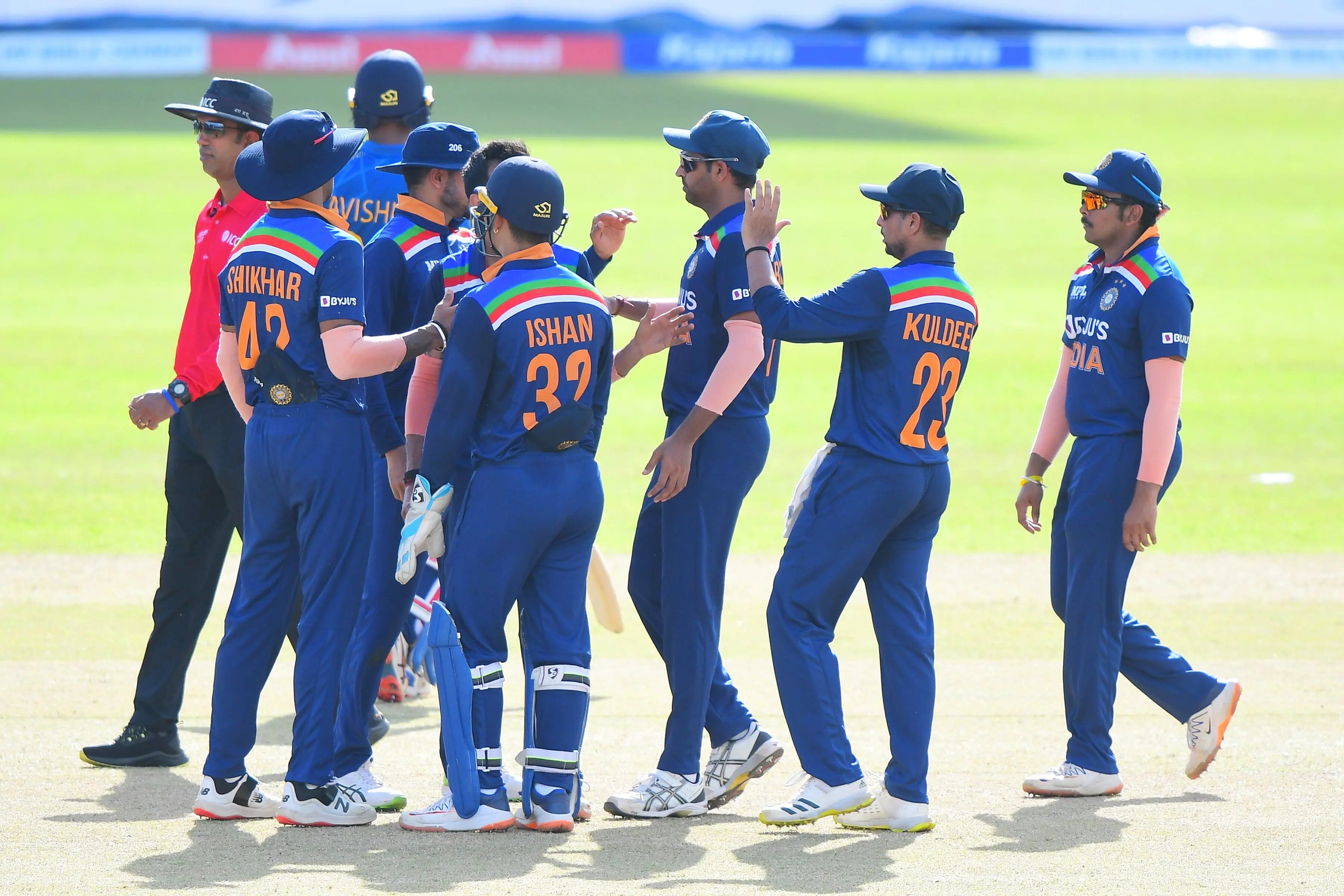 India Vs Sri Lanka 2021 T20 Player List, India vs Sri Lanka, 3rd T20I Highlights: India beat Sri ... - The slowness of the track makes the role of spinners very crucial.