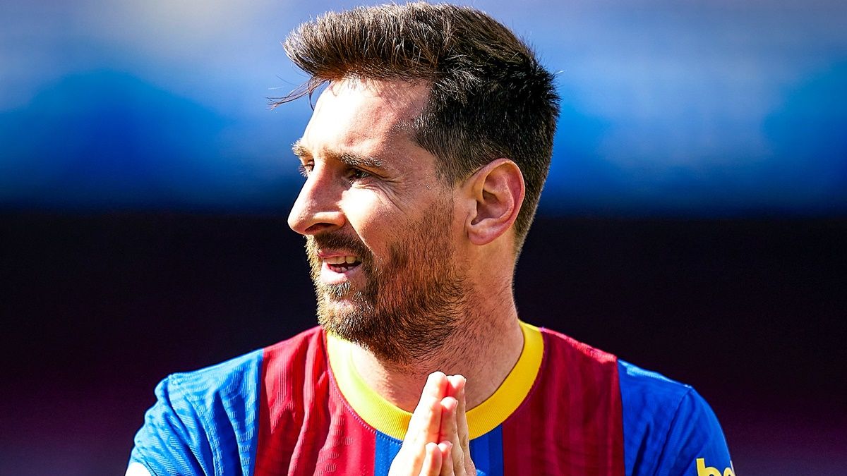 Messi đang chuyển nhượng? Điều gì sẽ xảy ra tiếp theo? Hãy cập nhật những thông tin mới nhất và xem những bức ảnh đẹp nhất của anh chàng này để hiểu rõ hơn về tương lai của Messi và câu lạc bộ của anh.