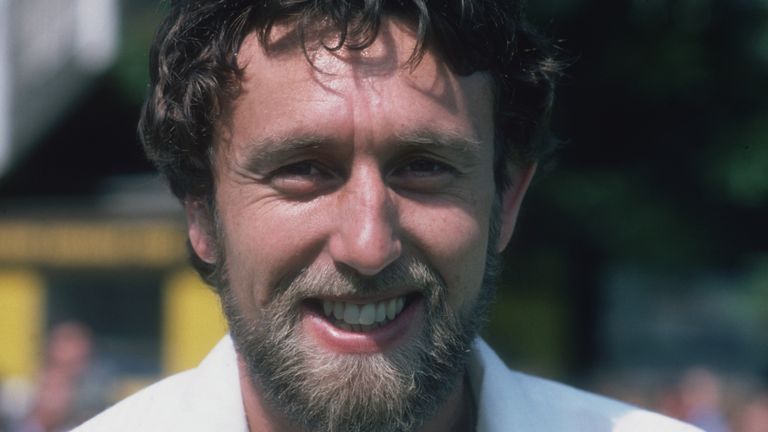 Former England Seamer Mike Hendrick Passes Away Aged 72