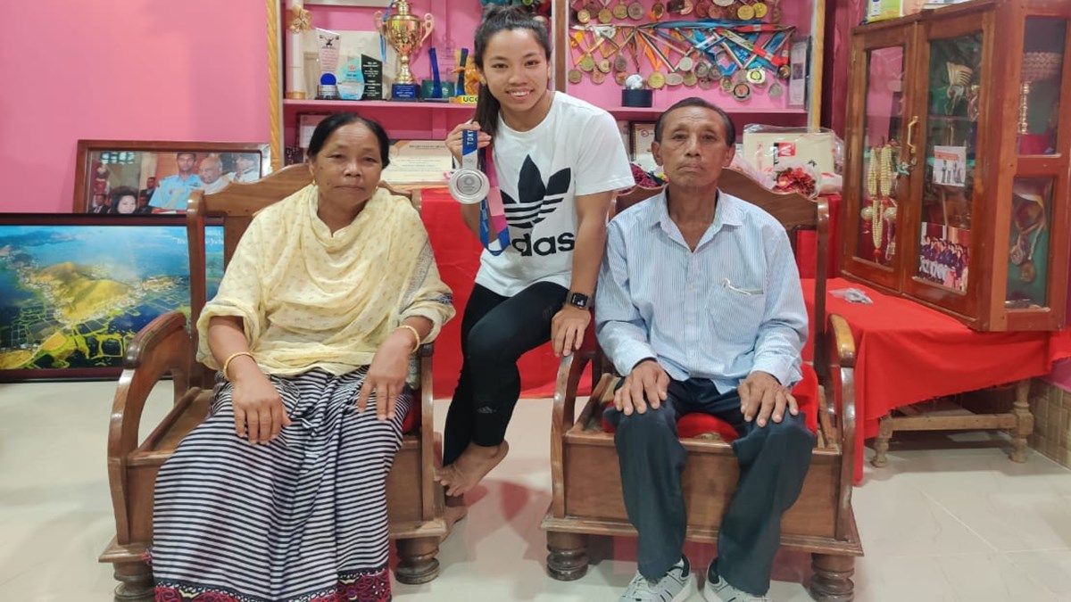 I will compete with myself at CWG and strive to better my world record: Mirabai  Chanu | Others Sports News - News9live