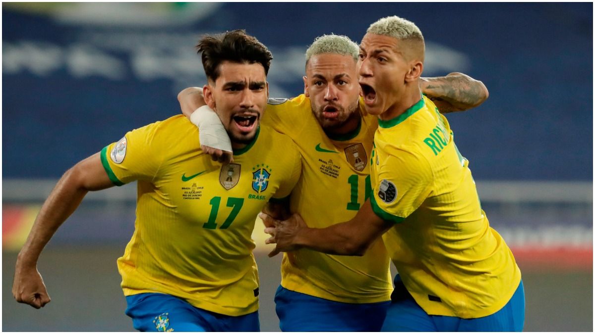 10 hombres detenidos por Brasil para vencer 1-0 a Chile