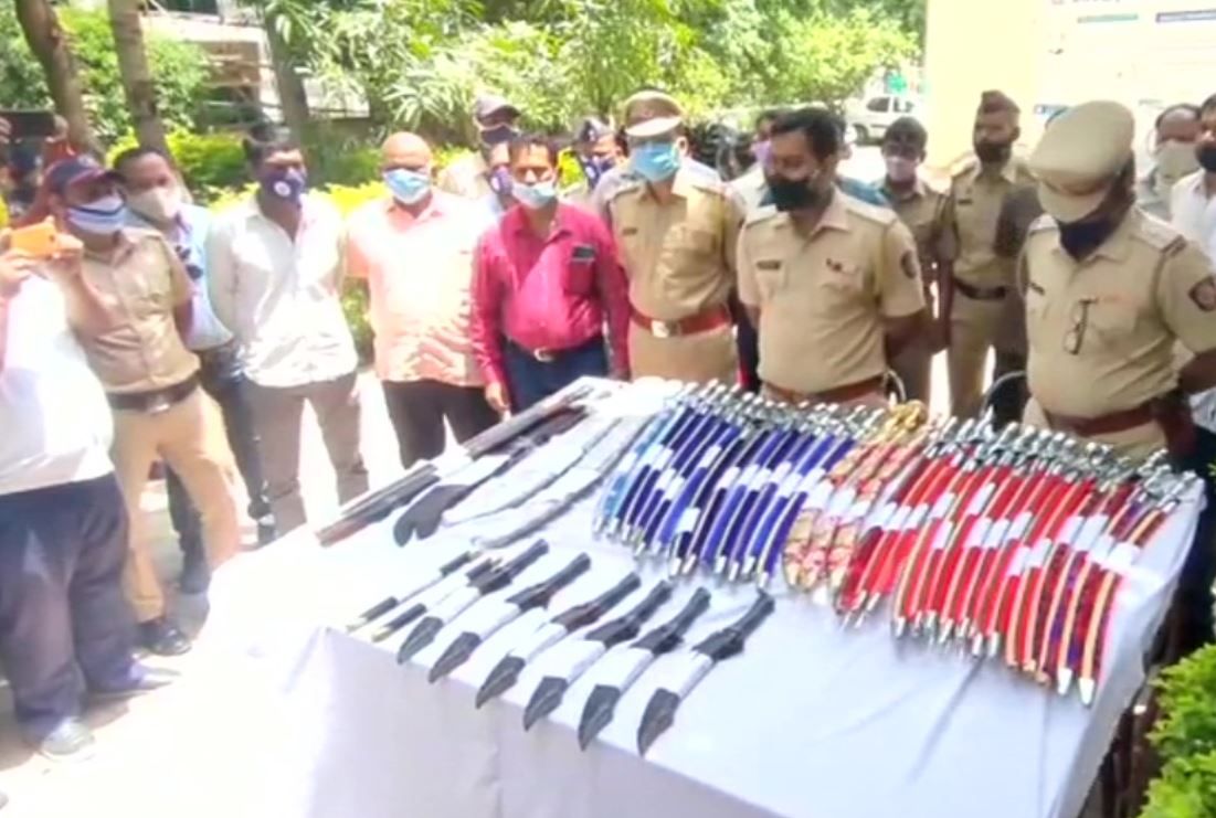 Maharashtra Police Arrests Man for Ordering 49 Swords Online, Probe On