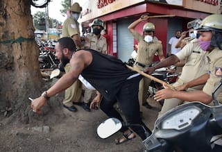 Bengaluru Police Lathi-charge Crowd Protesting Alleged Custodial Death of African National