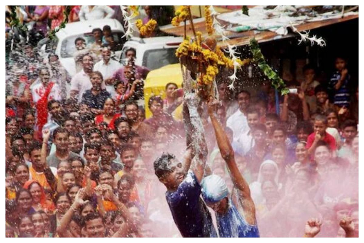 Dahi Handi 2021: Maharashtra Bans Public Gatherings, Directs to ...