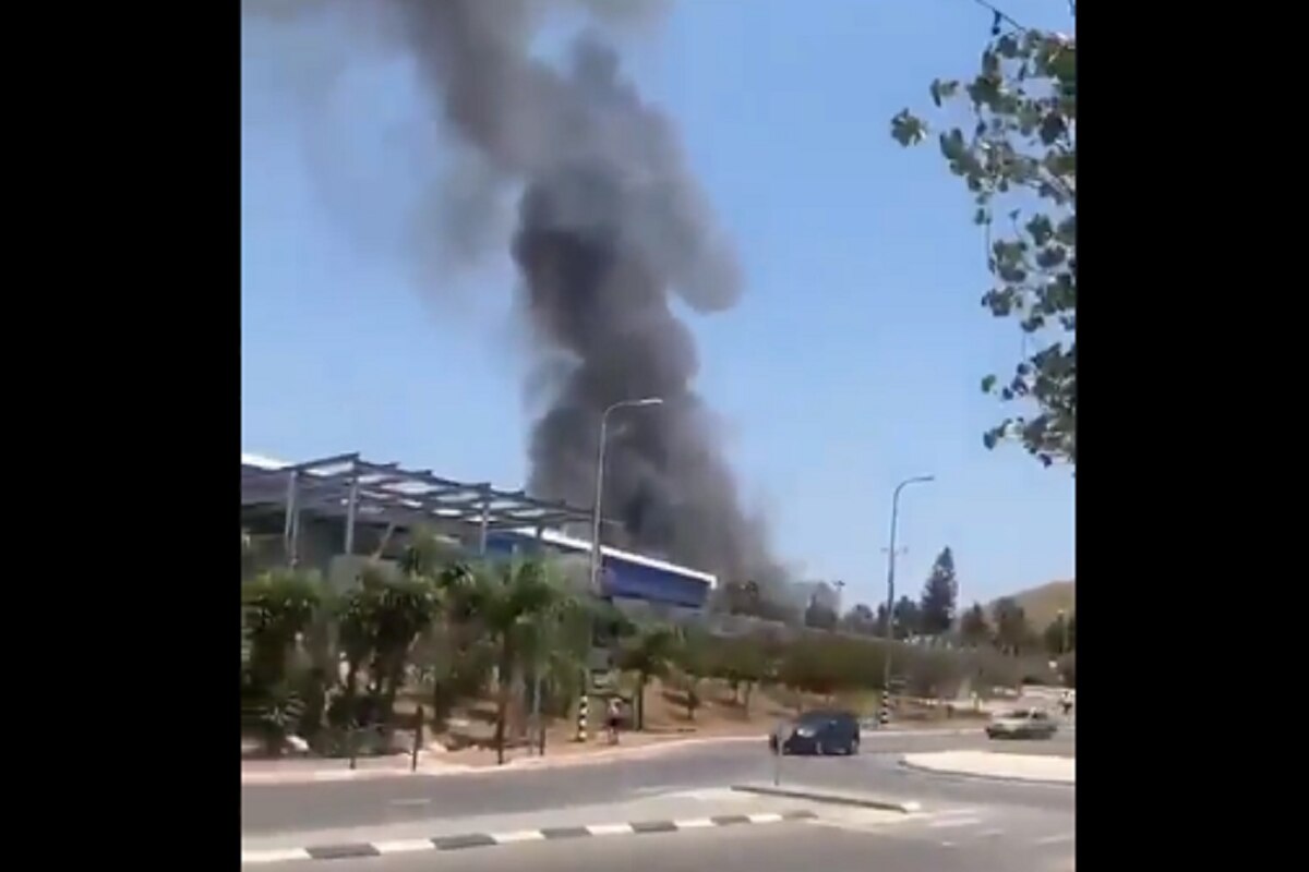 Breaking: 3 Rockets Strike Israel From Lebanon, Israeli Army Says No Causality Reported