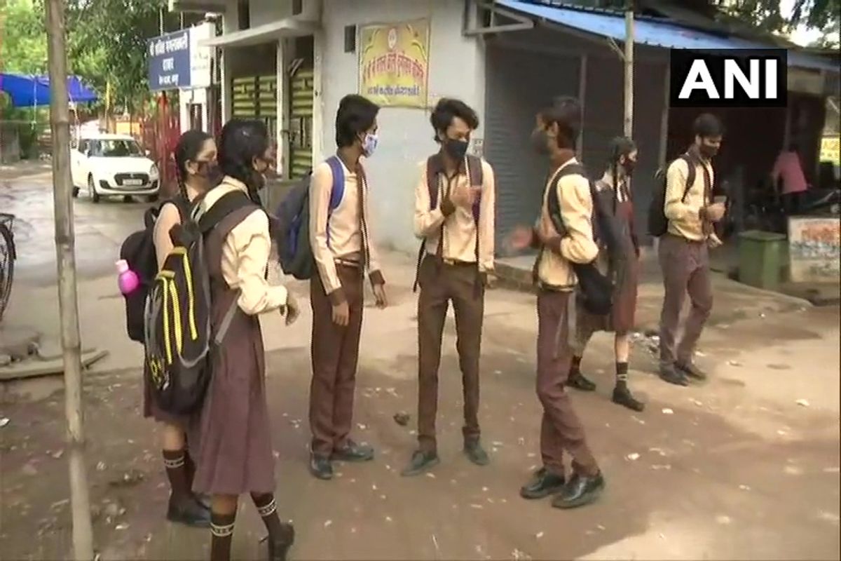 Odisha Jajpur school controversy over use of classroom door instead of blackboard