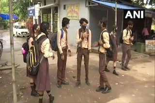 UP Me Kab Khulenge School: यूपी में इस दिन से खुलेंगे स्कूल, योगी सरकार का बड़ा फैसला