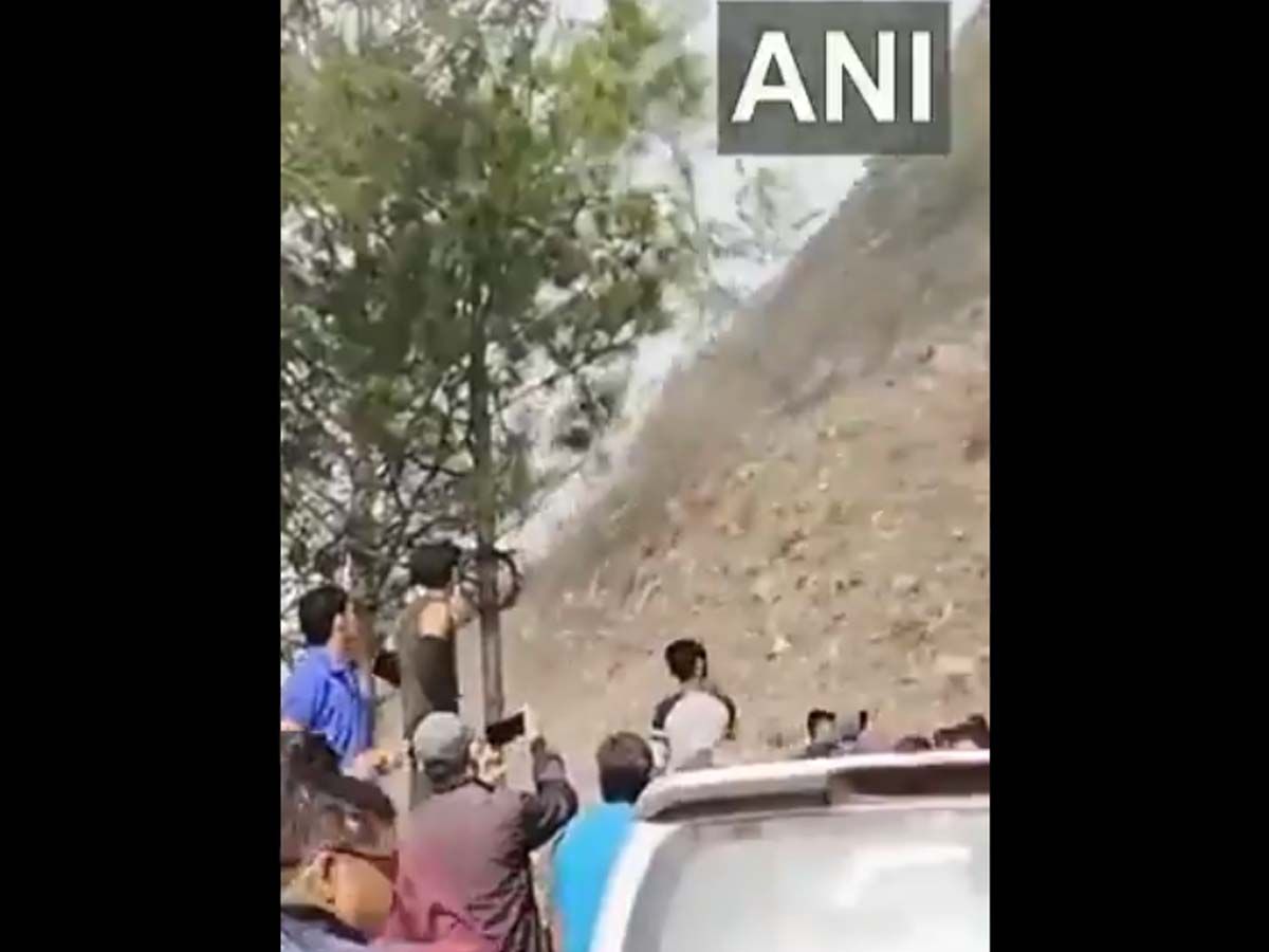 Video: Cars Make U-Turns, People Run Away as Massive Landslide Hits Uttarakhand | WATCH Here
