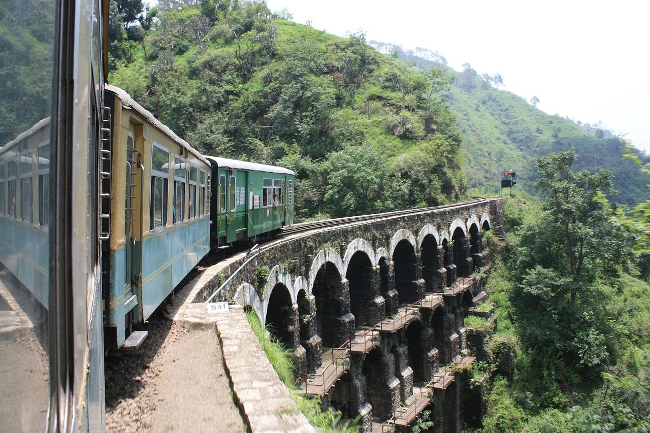 5 Exciting Toy Train Rides In India That Will Take You Through The Majestic Mountains
