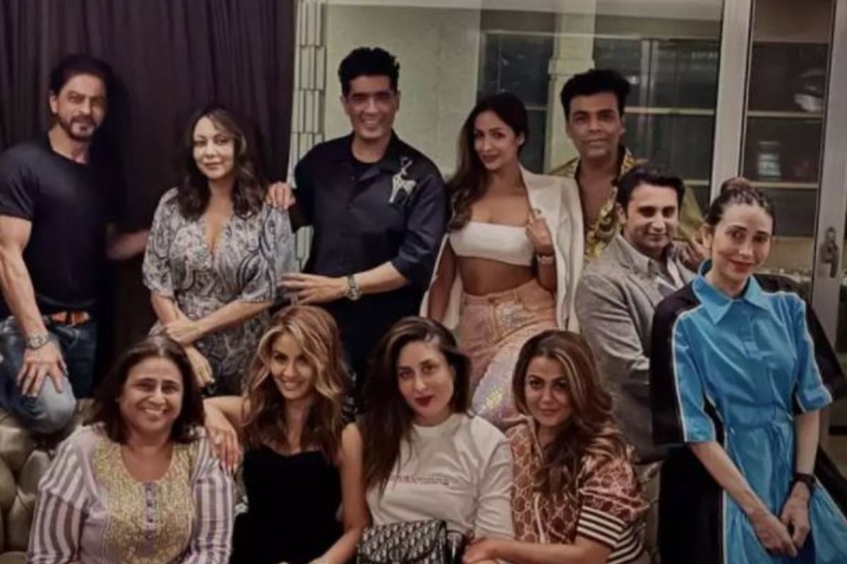 Shah Rukh Khan-Gauri Khan Party With Karan Johar, Kareena Kapoor Khan, Malaika Arora And Others to For a ‘Perfect Sunday’ -Photos