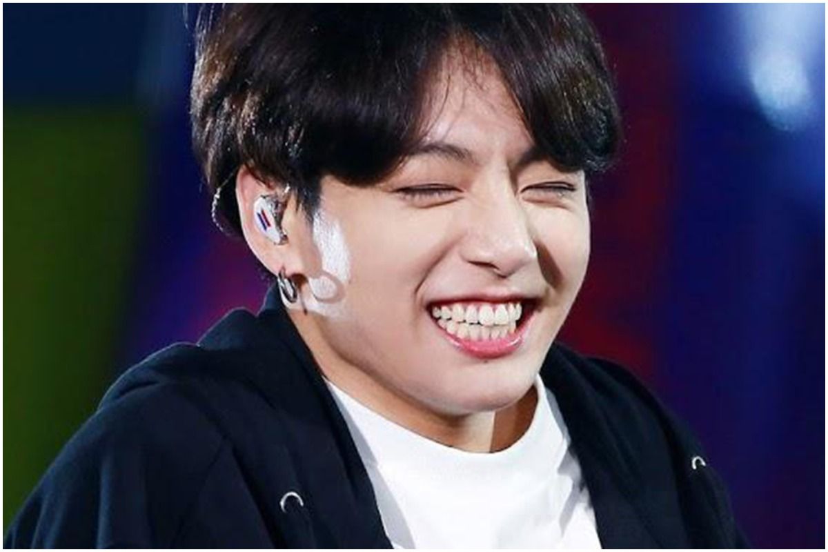 BTS Army Asks Jungkook His Bath Routine, Singer's Reply Wins Hearts