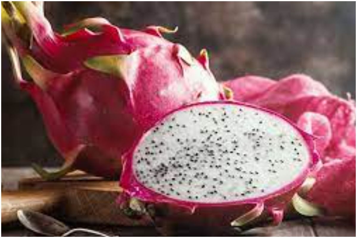 Dragon Fruit Face Mask ड्रैगन फ्रूट खाने के साथ ही स्किन पर लगाएं इसका