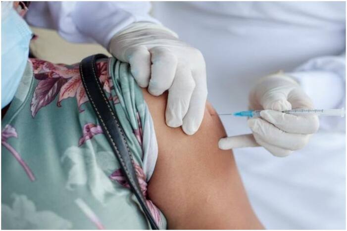 Explained: Why You Might Not Need 'Boosters' After COVID-19 Vaccination