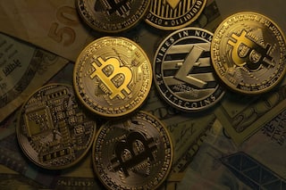 Cryptocurrency Down News: Bitcoin सहित कई क्रिप्टो करेंसी हुईं धड़ाम, क्रिप्टो की दुनिया में क्यों मच गई हलचल? जानिए