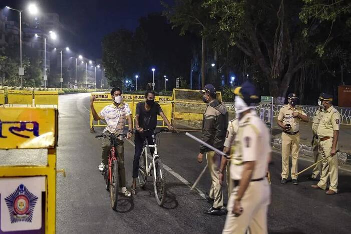 Twitter User Asks Delhi Police if Cricket is Allowed in Curfew. See Their Witty Reply