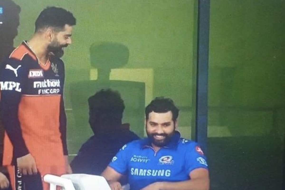 Virat Kohli-Rohit Sharma News | IPL 2021: Virat Kohli-Rohit Sharmas Bromance Wins Twitterverse During RCB vs MI in Dubai | SEE PICS | Bangalore Win Virat Kohli-Rohit Sharma News | IPL 2021: Virat Kohli-Rohit Sharmas Bromance Wins Twitterverse During RCB vs MI in Dubai | SEE PICS | Bangalore Win