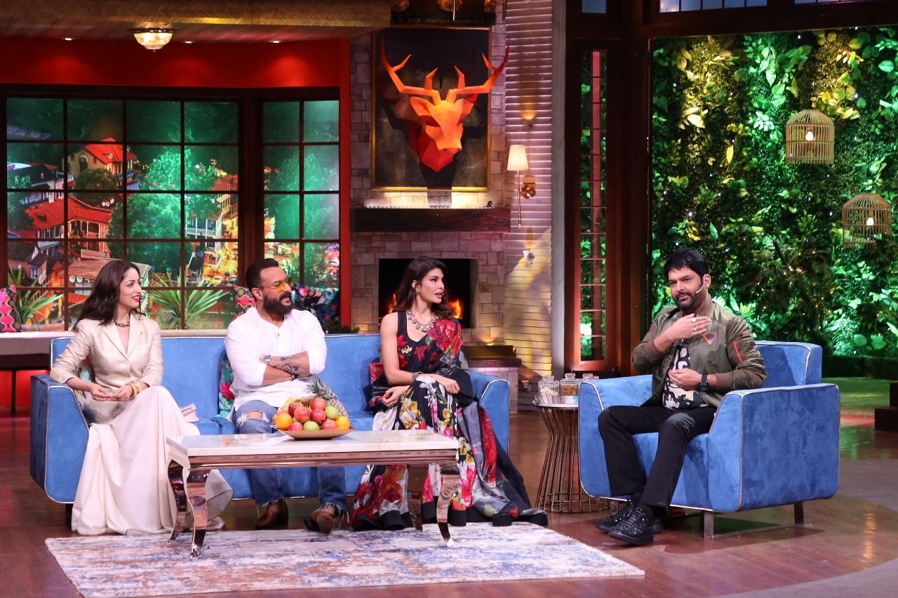 Kapil Sharma Roasts Saif Ali Khan Fashion Style: Yeh Jaundice Wale Chashme Kaha Se Milte Hain