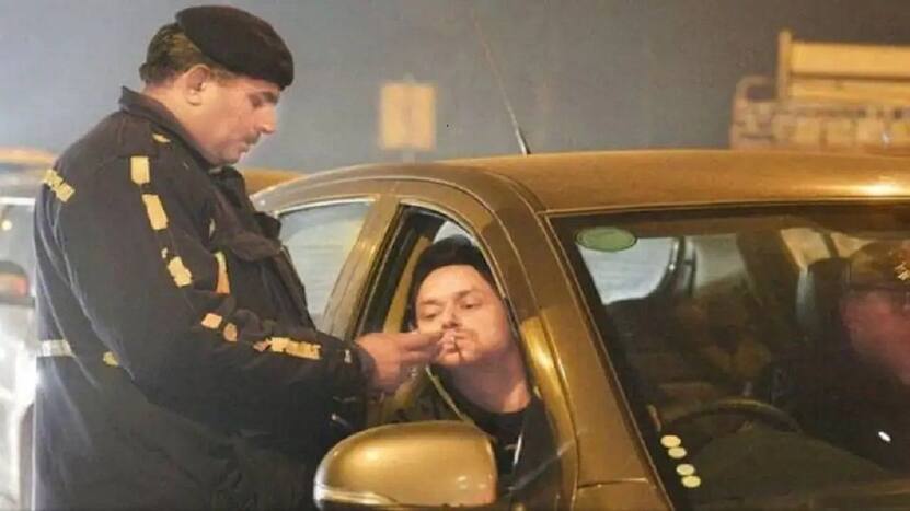 Kolkata Bars To Conduct Mandatory Breathalyser Test