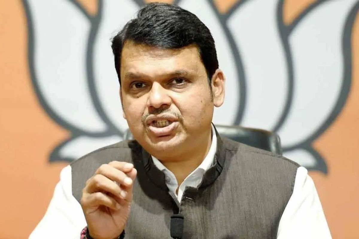 Nawab Malik's Son Bought Land From Blast Convict, Claims Fadnavis | LIVE Updates