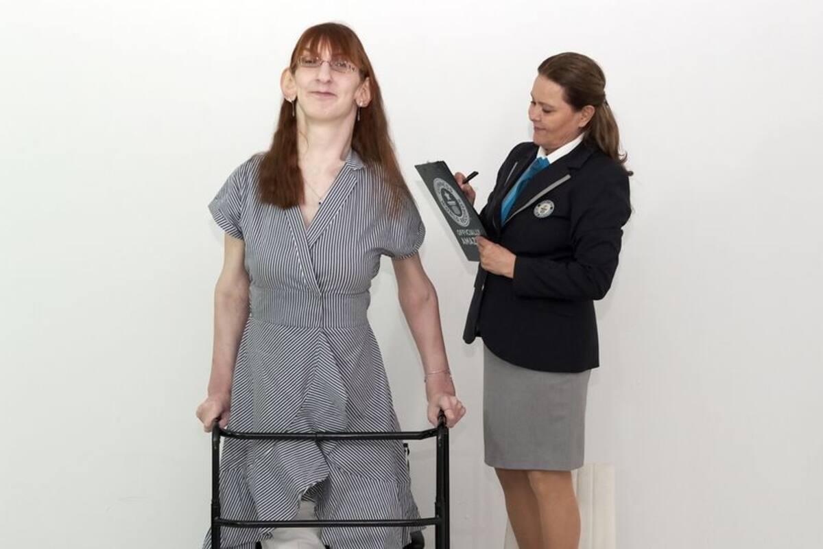 Rumeysa Gelgi: The world's tallest woman stands more than 7 feet tall