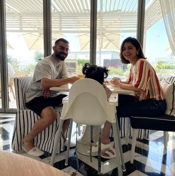 Virat Kohli Shared Mesmerising Family Photo Photo Credit: Instagram/@ virat.kohli