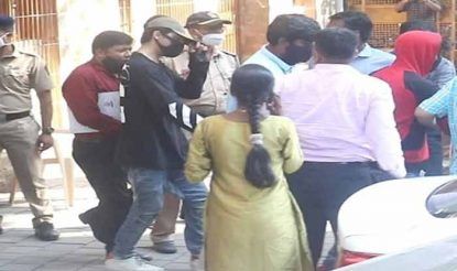 आर्यन खान की याचिका पर वकीलों ने दिए ये तर्क, फिर भी नहीं मिली बेल, 13 अक्टूबर तक टली सुनवाई - Aryan khans bail plea hearing will be held on october ncb
