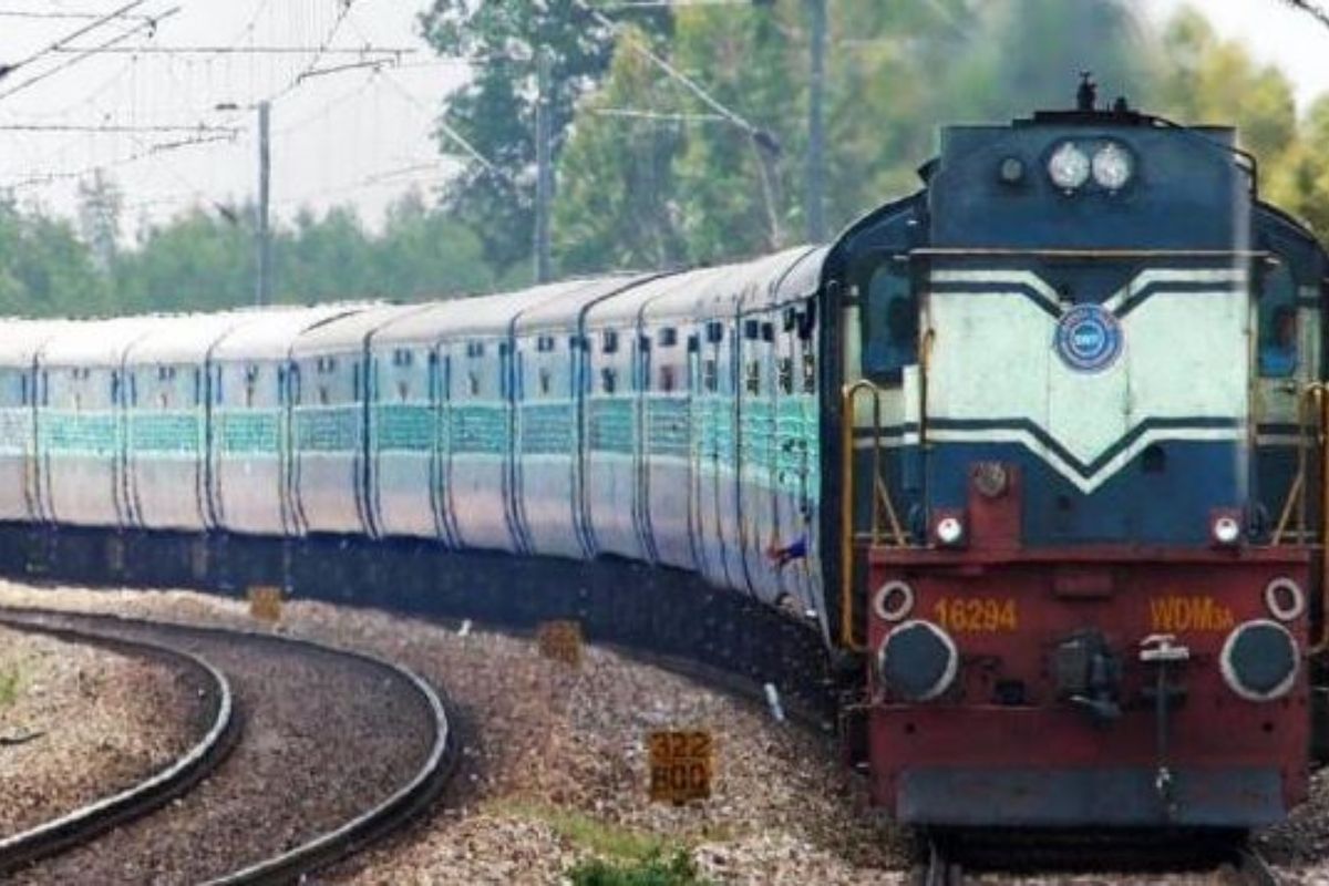 IRCTC Latest News: Railways to Restore Covid Special Trains as Regular  Timetabled Ones, Revert to Pre-Pandemic Fares