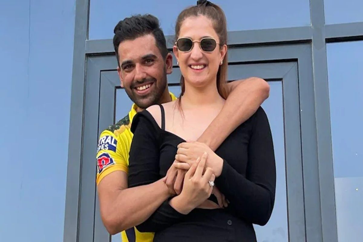 Deepak Chahar Engagement: स्टेडियम में फैंस के बीच दीपक चाहर ने कर ली सगाई, Jay Shah को 'थैंक्स' कहने पर ट्रोल