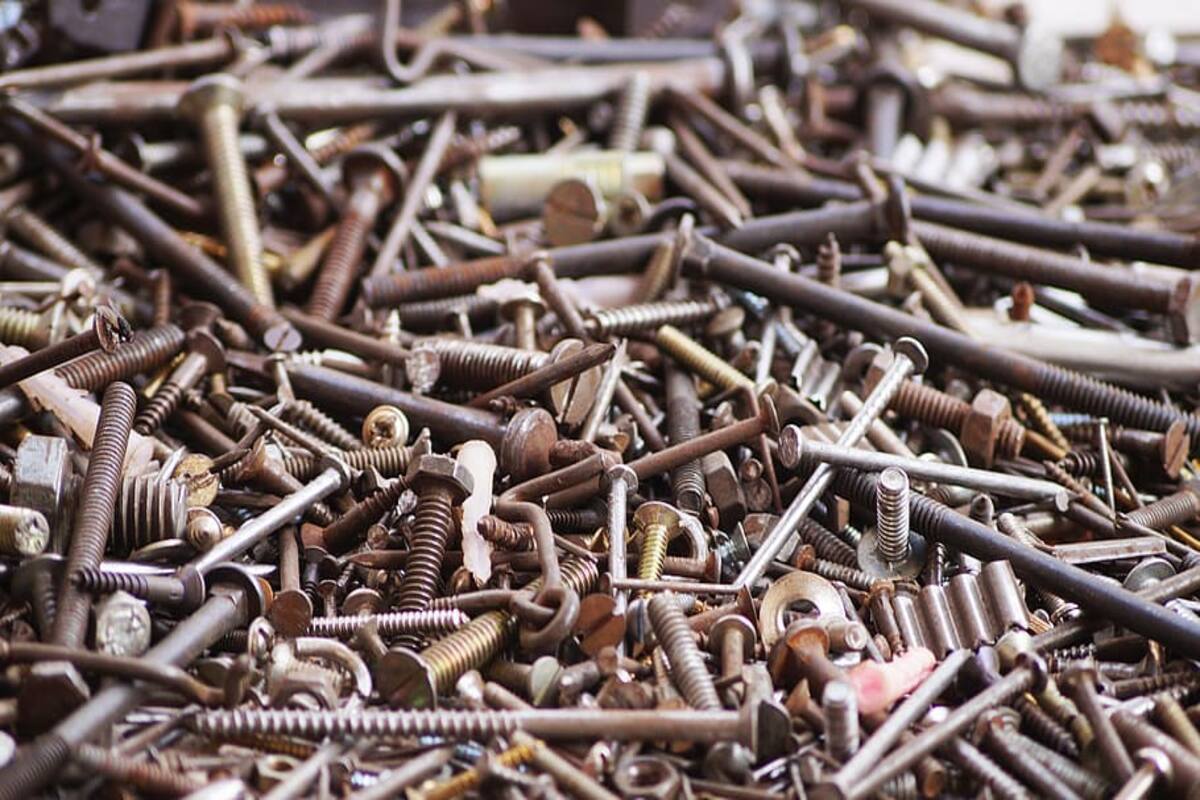 Shocking: Over 1Kg of Nails, Screws & Knives Found in Mans Stomach,  Undergoes Surgery