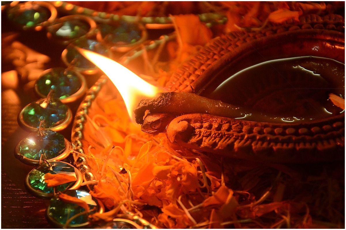 Diwali 2021 Decoration Tips: Easy Ways to Make You Home Look Bright, And Happy