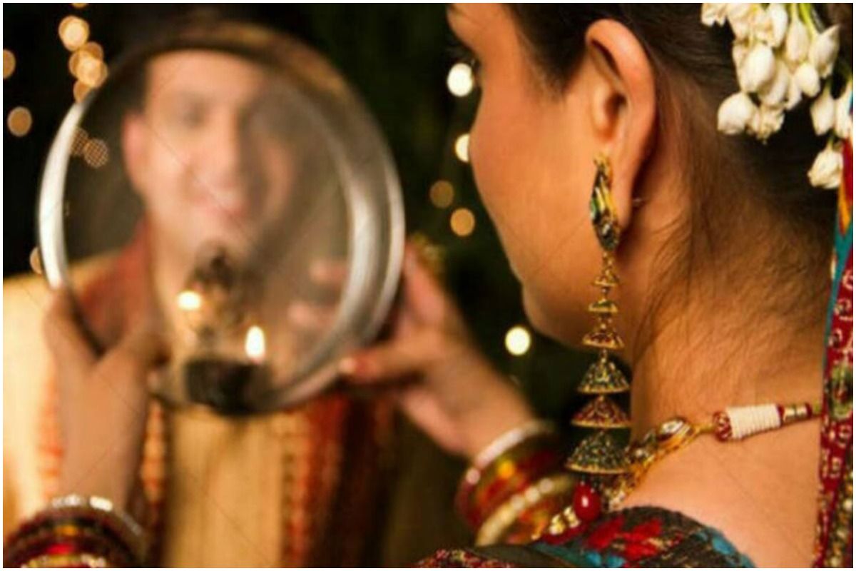 Karwa Chauth 2021: What if You Are Sick? Husband Can Fast And do The Puja if The Wife is Unwell | Expert Speaks!