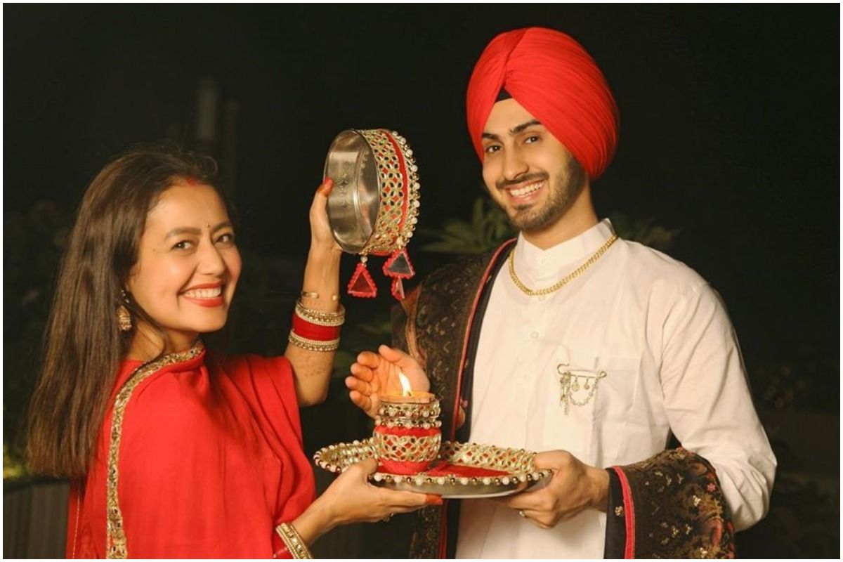 Karwa Chauth 2022: Innovative Gift Ideas To Surprise Your Wife On This  Special Day