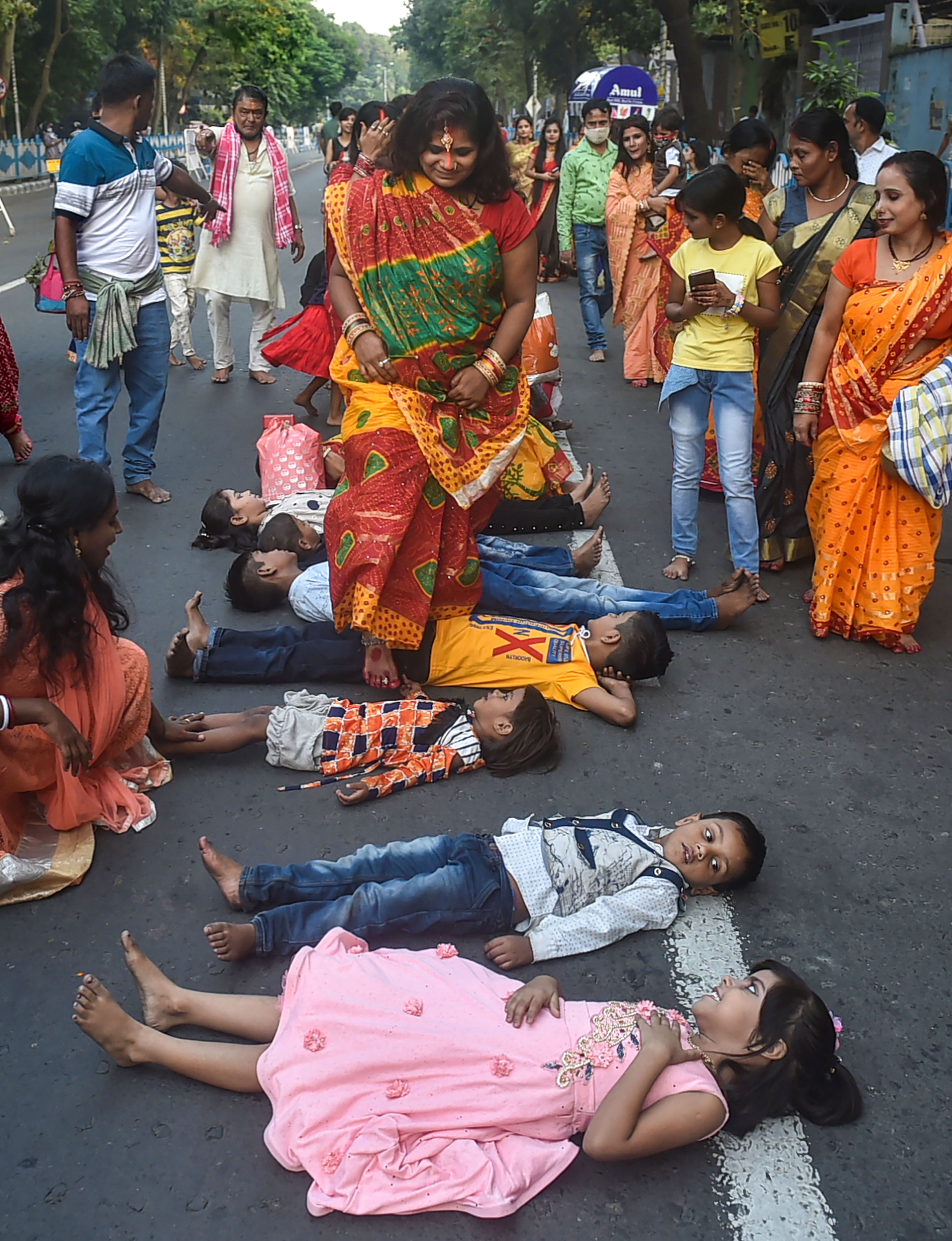 Chhath Puja 2021 From Patna To Hyderabad Indians Celebrate Chhath 