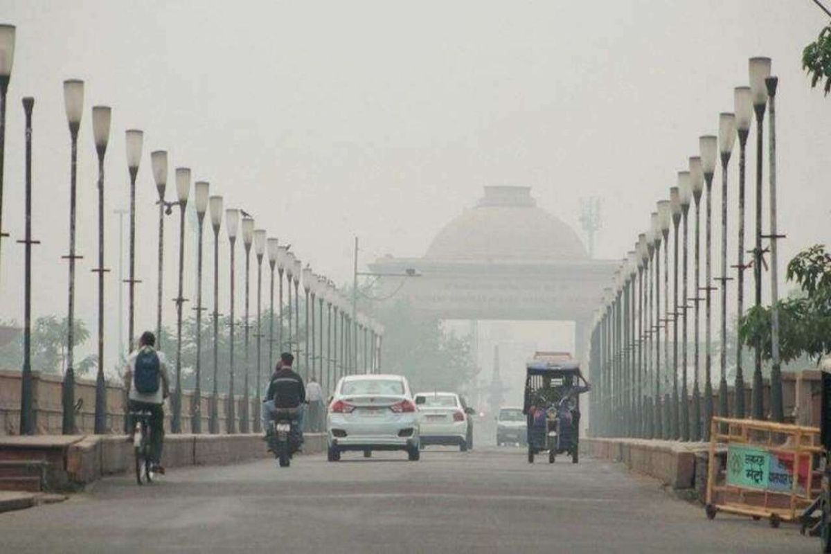 Good News! Air Quality in Delhi Improves, Thanks To Gusty Winds; Govt to Review Curbs Tomorrow