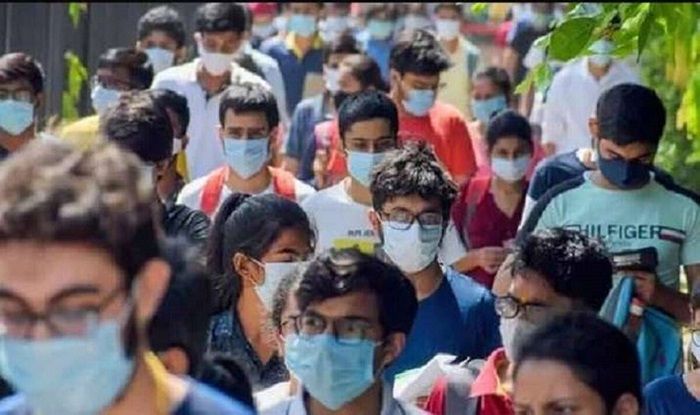 Will Omicron Variant Trigger Third Wave of Coronavirus in India? Here's What Experts Say