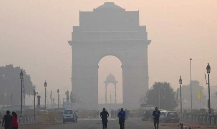 Delhi's Air Quality Continues to Remain 'Severe', AQI Reaches 533