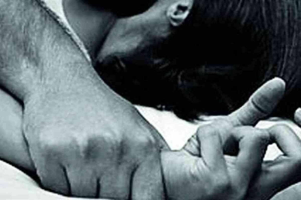 Indian Forcedvsex Video - Madhya Pradesh Woman Chops Off Husband