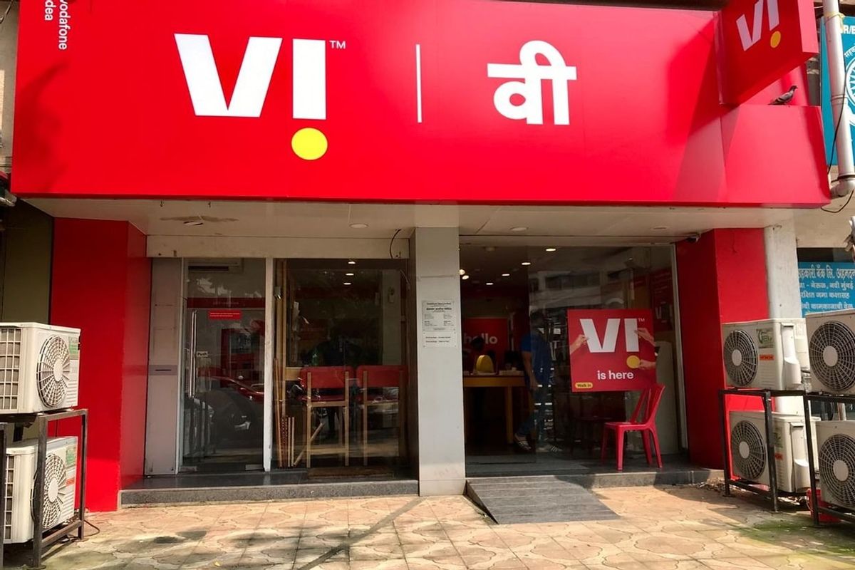 Vodafone Idea यूजर्स को लगेगा तगड़ा झटका! फिर महंगे होने वाले है प्रीपेड प्लान, जानिए डिटेल