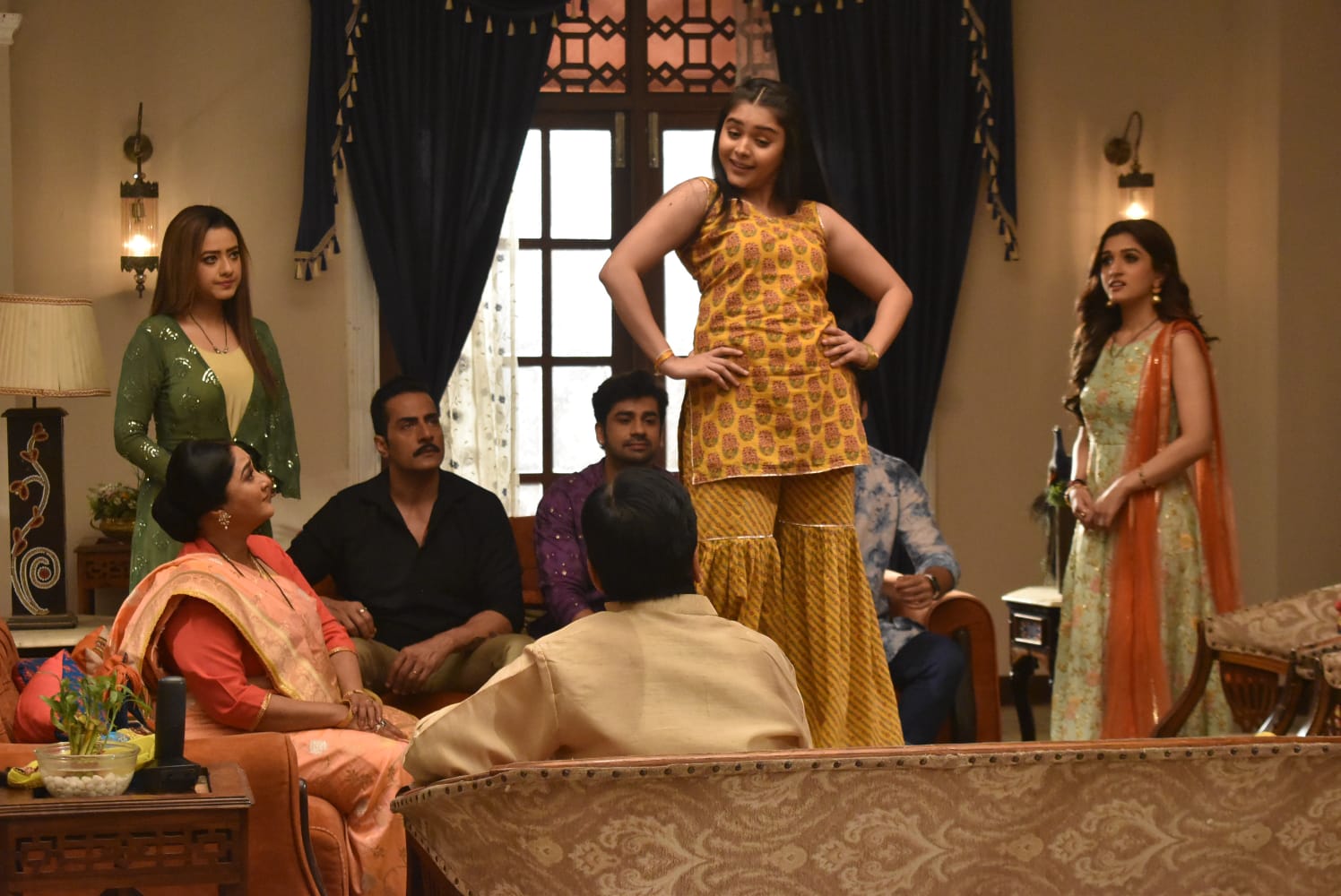 Pakhi's Dance Cheers Shah Family (Picture Credits: Team Anupamaa)