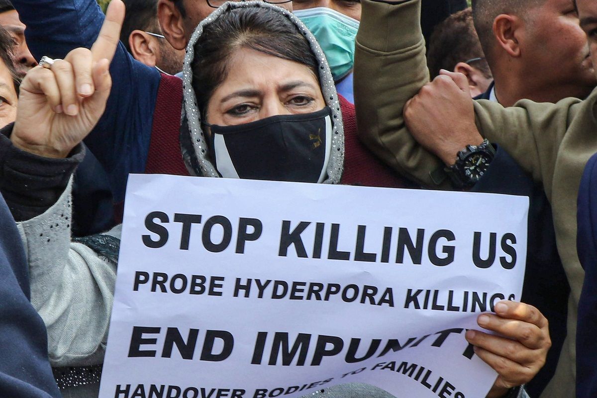 Breaking: Hours After Holding Protest, Mehbooba Mufti Placed Under House Arrest Till Further Orders